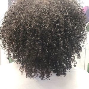 Meet your Posher, Amber